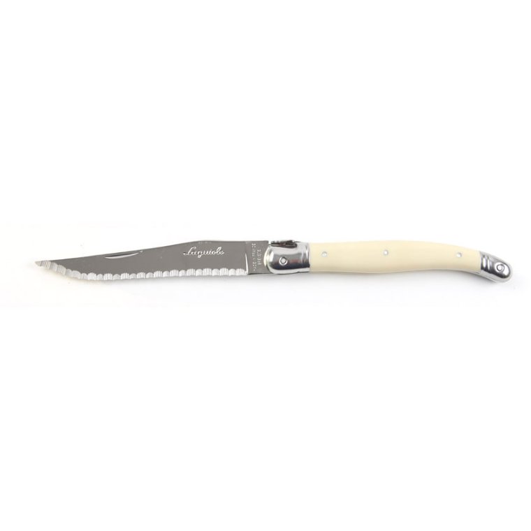 Ivory kniv